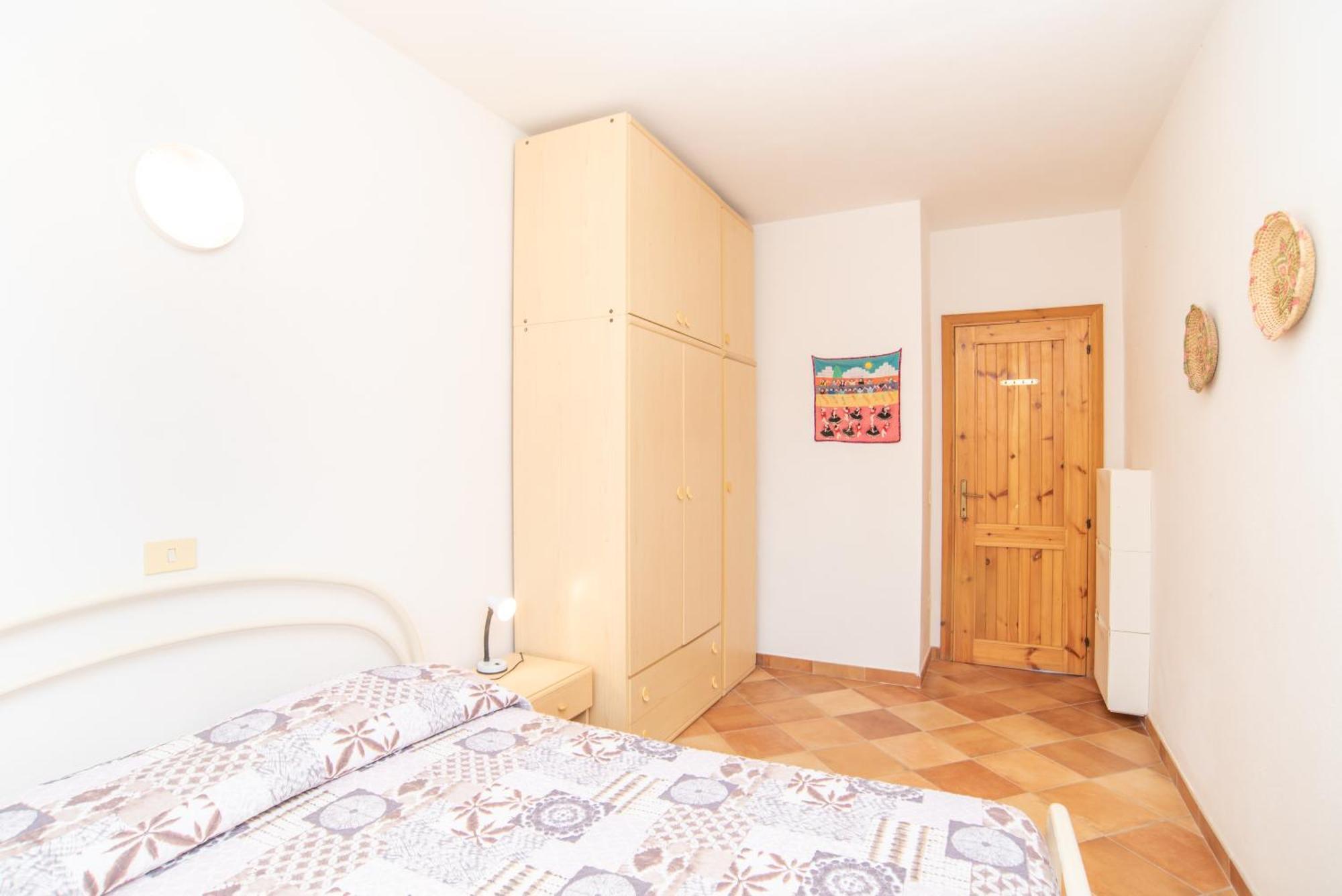 Flat Orizzonte Apartment Палау Екстериор снимка